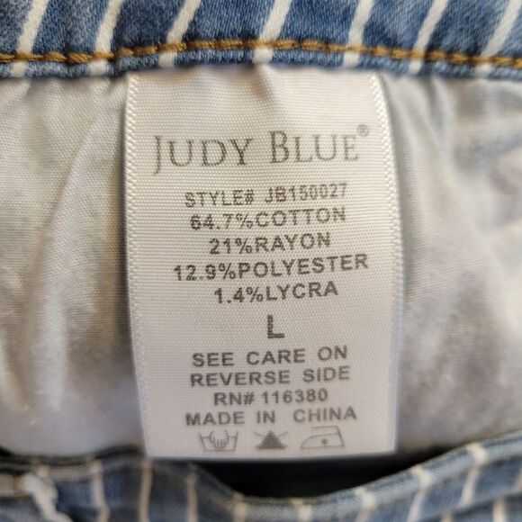 Judy Blue Striped Blue Denim Women Shorts Stretchy Raw Hem - Picture 6 of 10